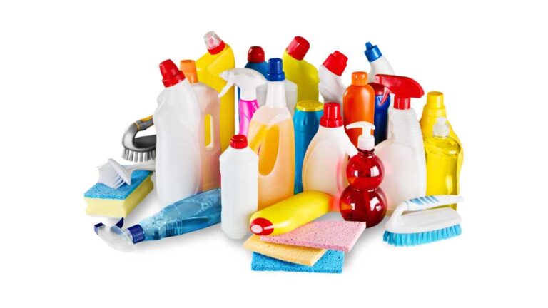 Como Escolher os Produtos de Limpeza Corretamente