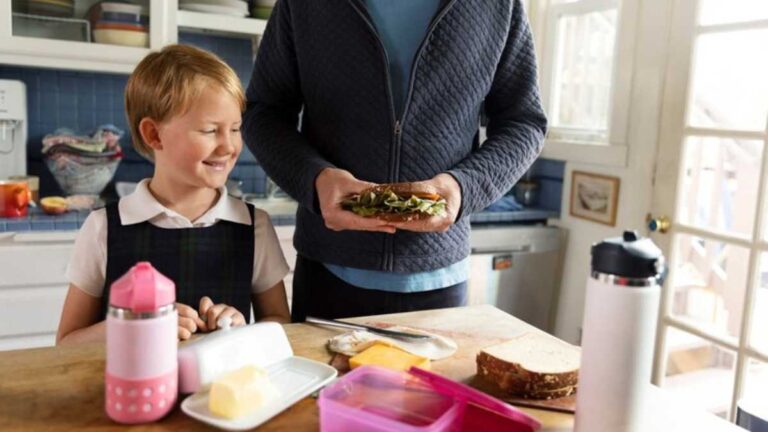 Como manter o lanche escolar fresco e sem vazamentos