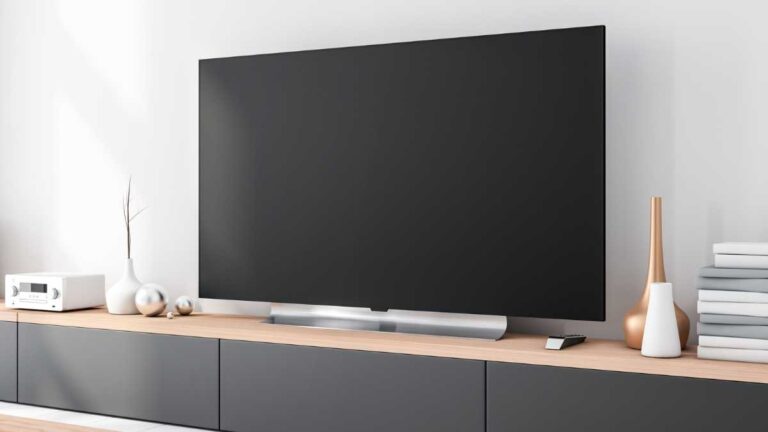 Como escolher a melhor Smart TV de acordo com o tamanho da sua sala e suas necessidades